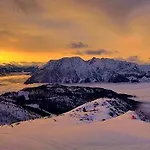 Nest Salzkammergut- Cozy In Bad Aussee, Near Hallstatt - Garden & Bbq *
