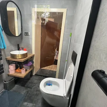 Ausseerland - Relax, Ski, Hike And Bike, Garden, Parking, Bbq, Near Hallstatt, Loser, Tauplitz And Krippenstein, Free Wi-fi And Netflix شقة *