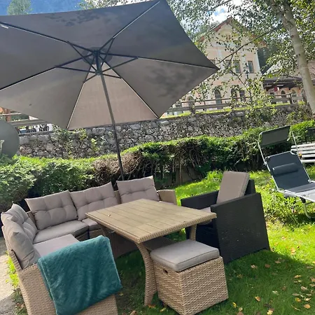 Ausseerland - Relax, Ski, Hike And Bike, Garden, Parking, Bbq, Near Hallstatt, Loser, Tauplitz And Krippenstein, Free Wi-fi And Netflix * باد اوسي