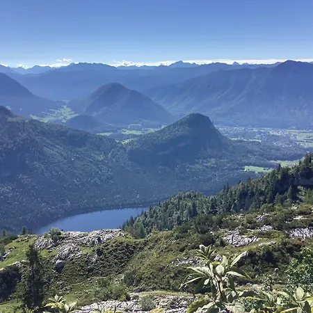 Ausseerland - Relax, Ski, Hike And Bike, Garden, Parking, Bbq, Near Hallstatt, Loser, Tauplitz And Krippenstein, Free Wi-fi And Netflix