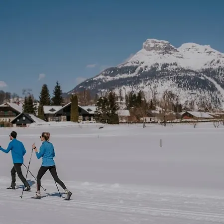 شقة Ausseerland - Relax, Ski, Hike And Bike, Garden, Parking, Bbq, Near Hallstatt, Loser, Tauplitz And Krippenstein, Free Wi-fi And Netflix *