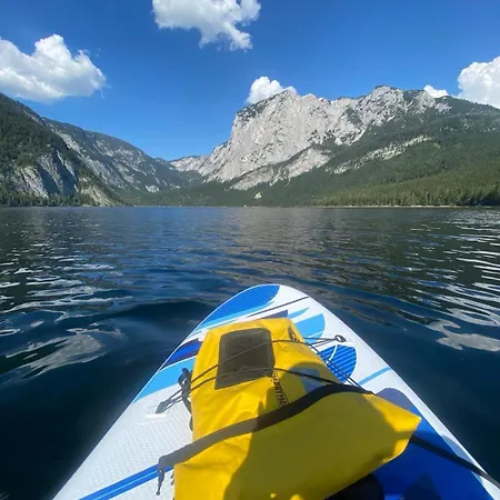 Ausseerland - Relax, Ski, Hike And Bike, Garden, Parking, Bbq, Near Hallstatt, Loser, Tauplitz And Krippenstein, Free Wi-fi And Netflix شقة