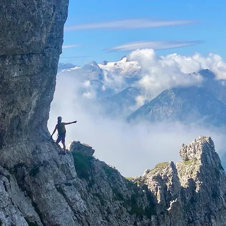 Ausseerland - Relax, Ski, Hike And Bike, Garden, Parking, Bbq, Near Hallstatt, Loser, Tauplitz And Krippenstein, Free Wi-fi And Netflix شقة *