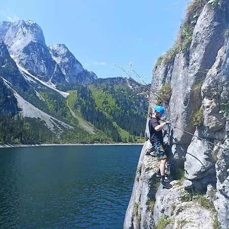شقة Ausseerland - Relax, Ski, Hike And Bike, Garden, Parking, Bbq, Near Hallstatt, Loser, Tauplitz And Krippenstein, Free Wi-fi And Netflix