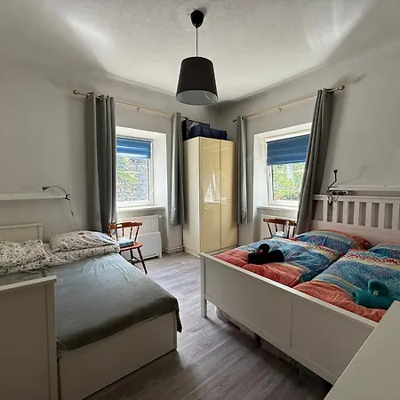 Ausseerland - Relax, Ski, Hike And Bike, Garden, Parking, Bbq, Near Hallstatt, Loser, Tauplitz And Krippenstein, Free Wi-fi And Netflix شقة