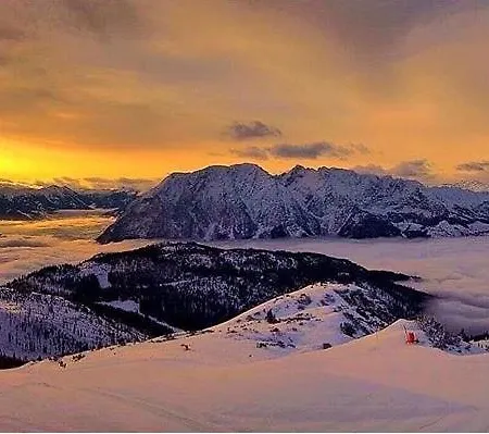 Ausseerland - Relax, Ski, Hike And Bike, Garden, Parking, Bbq, Near Hallstatt, Loser, Tauplitz And Krippenstein, Free Wi-fi And Netflix *