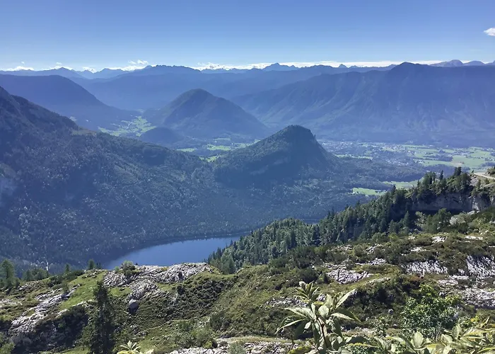 Ausseerland - Relax, Ski, Hike And Bike, Garden, Parking, Bbq, Near Hallstatt, Loser, Tauplitz And Krippenstein, Free Wi-fi And Netflix